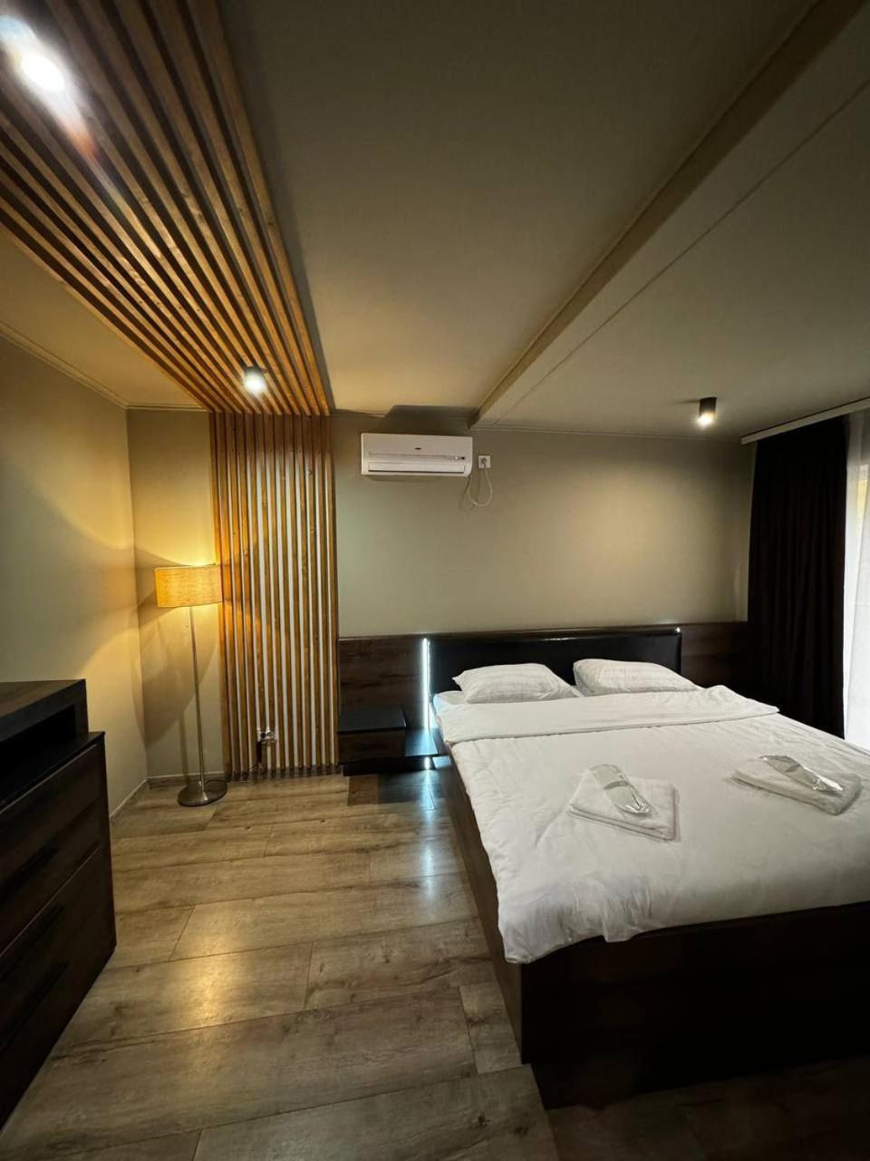Orlyne Gnizdo Hotel Chernivtsi Phòng bức ảnh